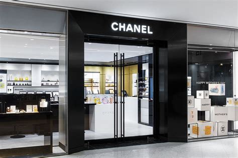 chanel boutique official website.